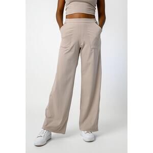 NEW YOGA DEMOCRACY ultimate trouser in mushroom